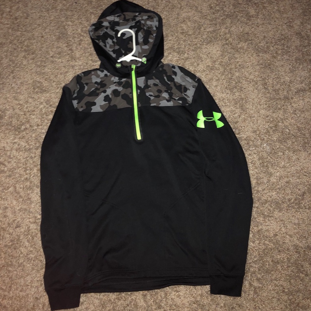 Under Armour Camo/ Neon green running hoodie